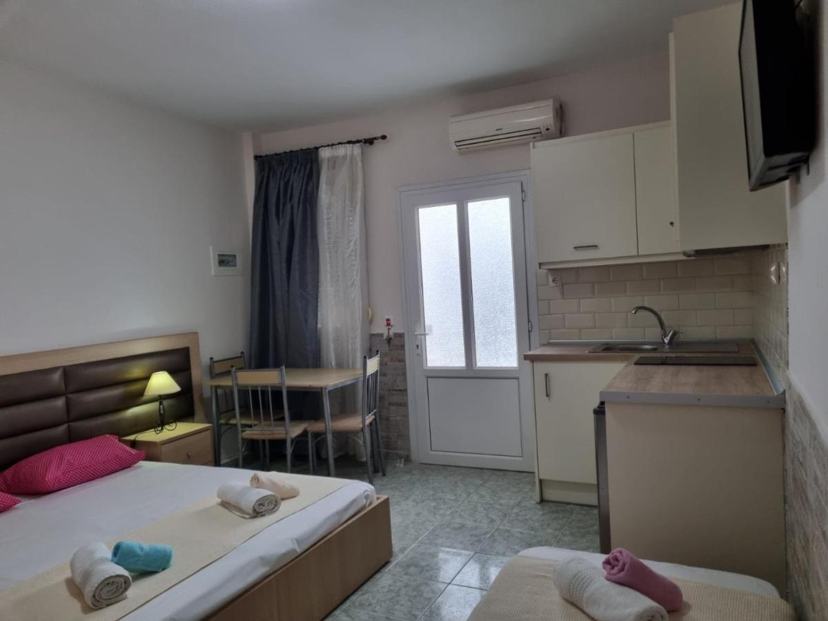 Anna Christina Apartments Metamorfosi  Exterior foto